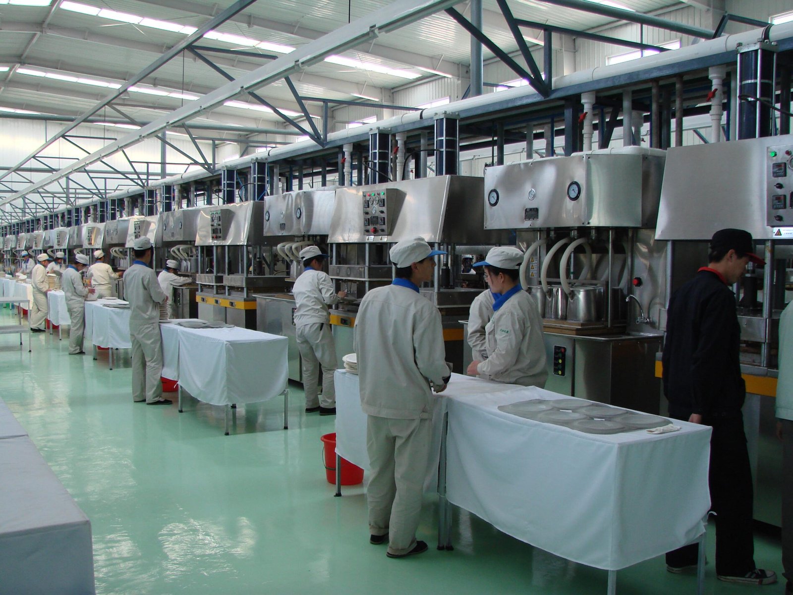 pulp tableware production line
